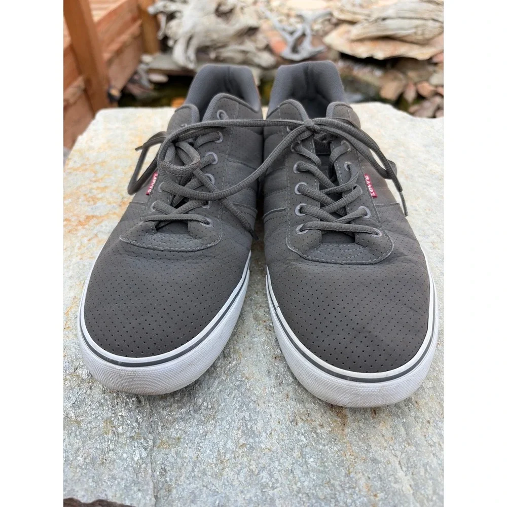 Levis Mens 517777K361 Grey Perforated Low Top Sneakers Size 12 Brown Heel